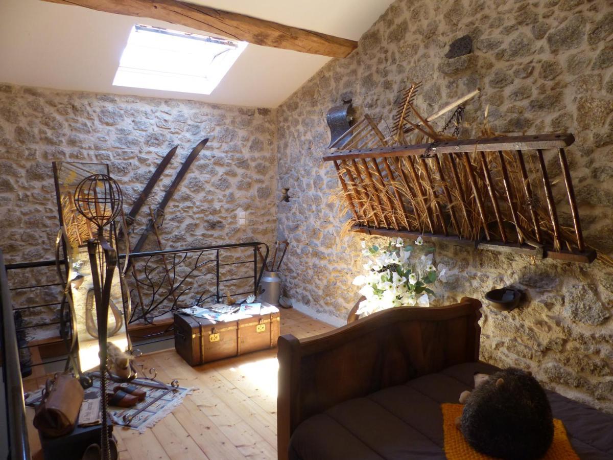 Havre De Paix En Gatine La Tessonniere Appartement Pougne-Hérisson Buitenkant foto